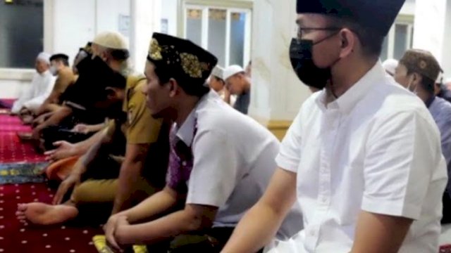 Sekretaris Bapenda Dampingi Sekda Makassar Safari Ramadan