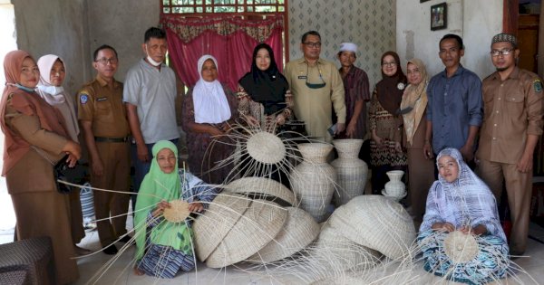 Dekranasda dan DP2KUKM Gali Potensi Lima Kelompok Pengrajin Unggulan Luwu Utara