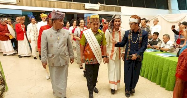 Hadiri Pelantikan PMTI Sulsel, Rudianto Lallo: Masyarakat Toraja Selalu Kompak