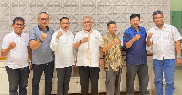 Mantan Rival Muslimin Bando Gabung PKS, Siap Maju Pilkada Enrekang 2024