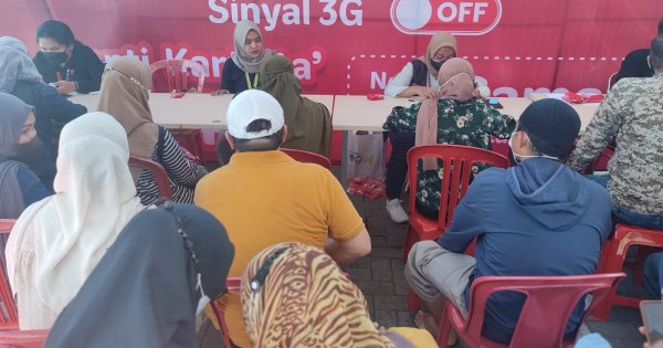 GraPARI Makassar Dibanjiri Pelanggan, Urus Migrasi Kartu 3G ke 4G