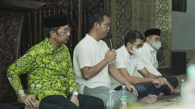 Ketua Indonesian Islamic Youth Economic Forum (ISYEF) Sulsel, dr Fadli Ananda SpOG MKes, mengajak umat muslim untuk introspeksi diri bertepatan pada Tahun baru Islam 1444 Hijriyah.