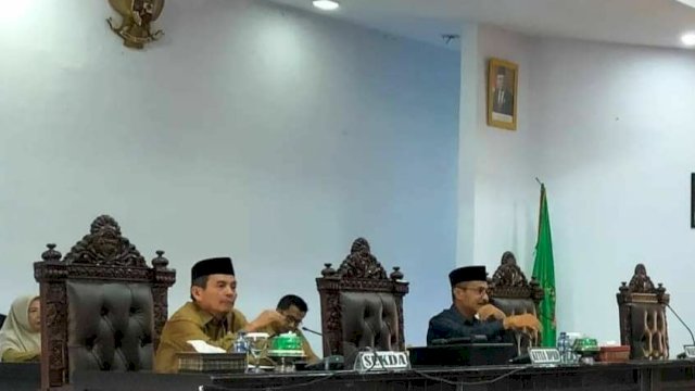 Ranperda Pertanggungjawaban Pelaksanaan APBD Tahun Anggaran 2021, yang dibacakan Sekretaris Daerah, Armiadi, Selasa, (5/7/2022), di Ruang Rapat Paripurna DPRD Luwu Utara.