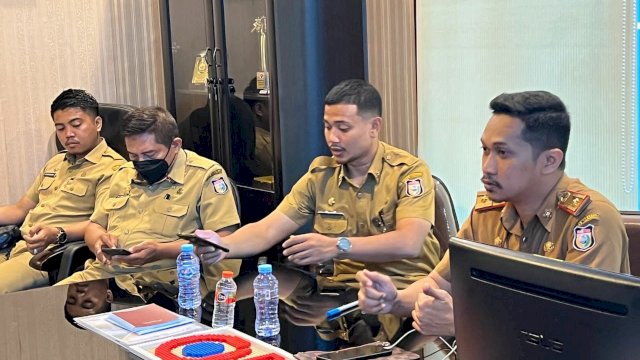 Dinas Pemuda dan Olahraga Kota Makassar menggelar rapat koordinasi internal, pada Selasa (12/7/2022). (Foto: ABATANEWS/Azwar) 