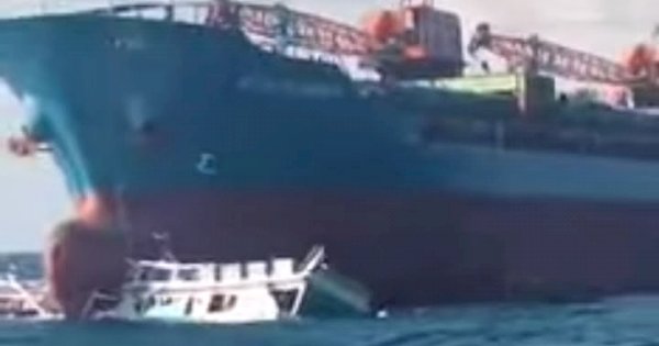 Kapal Kargo Tabrak Kapal Nelayan di Laut Takalar, 15 ABK Tenggelam