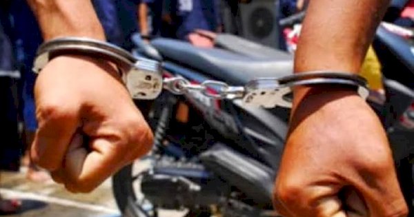 Polisi di Makassar Ringkus Pelaku Curanmor yang Beraksi di Alfamart 