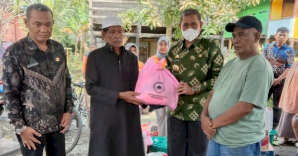 Pemprov Sulsel Salurkan Bantuan untuk Korban Kebakaran di Wajo