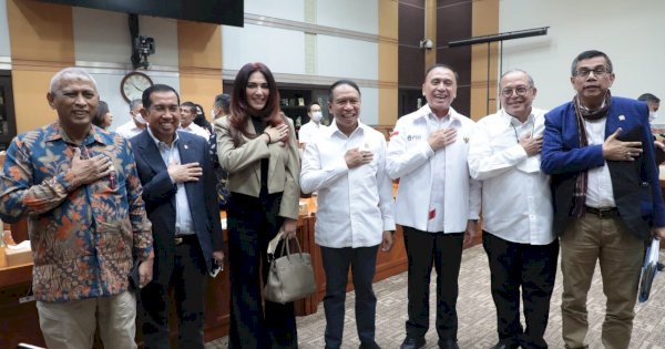 Komisi III Setujui Naturalisasi Sandy Walsh dan Jordy Amat, Kemenpora Beri Apresiasi