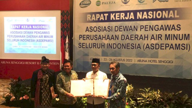 Asdepamsi dan Perpamsi Buat Deklarasi Lombok, Dewas PDAM Makassar Turut Serta