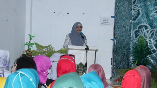 Liestiaty Nurdin Beri Edukasi Kanker ke Pengurus PKK Takalar