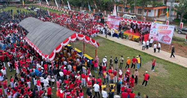 Sulsel Anti Mager Bersama Ribuan Warga Torut, Andi Sudirman: Getarkan Torut, Harus Gerak 