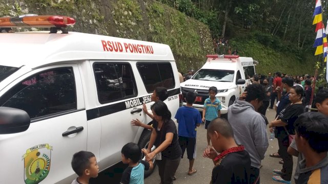 Pemprov Sulsel Salurkan Bantuan Buat Korban Kebakaran di Toraja Utara