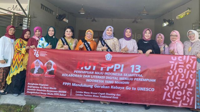 Gerakan 'Kebaya Goes to Unesco' tengah ramai disuarakan di media sosial dan Forum Permberdayaan Perempuan Indonesia (FPPI) Sulsel turut ambil peran untuk memberikan dukungan agar kebaya memperoleh pengakuan sebagai warisan tak benda dari Indonesia.