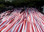 Penampakan Bendera Sepanjang 5 KM dalam Upacara Kemerdekaan RI di Losari