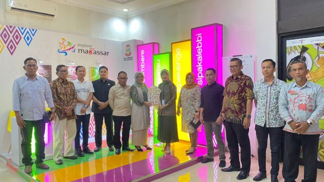 Dinas Pariwisata Makassar menerima kunjungan kerja Komisi III DPRD dan Dinas Pariwisata Majene, pada Kamis (18/8/2022). (Foto: ABATANEWS/Azwar) 