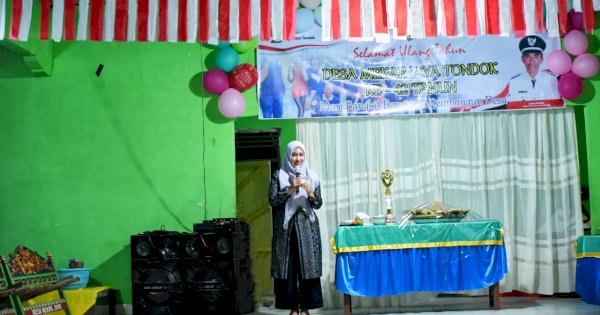 Hadiri Perayaan HUT Kemerdekaan di Desa Mekar Jaya, Ini Pesan Bupati Indah 