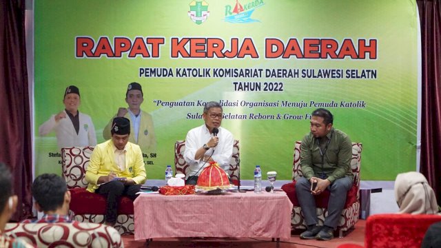 Wali Kota Parepare, Taufan Pawe saat menjadi pembicara dalam Rapat Kerja Daerah (Rakerda) Pemuda Katolik Komisariat Daerah Sulsel di Hotel Prima, Kota Makassar, Jumat, 26 Agustus 2022.