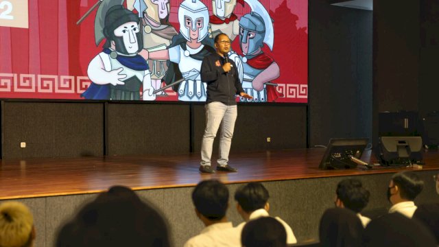 Wali Kota Makassar, Moh. Ramdhan 'Danny' Pomanto mengajak mahasiswa Universitas Ciputra Makassar (UC Makassar) berkolaborasi dengan pelaku usaha mikro, kecil dan menengah yang ada di Kota Makassar. (Foto: ABATANEWS/Wahyuddin)