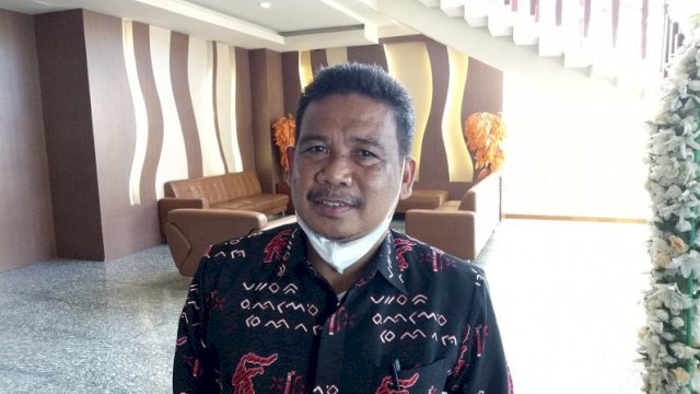 Ketua DPD Partai Berkarya Makassar, Nasir Rurung. 