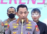 Seskab Teddy Bantah Kapolri Listyo Sigit Bakal Diganti