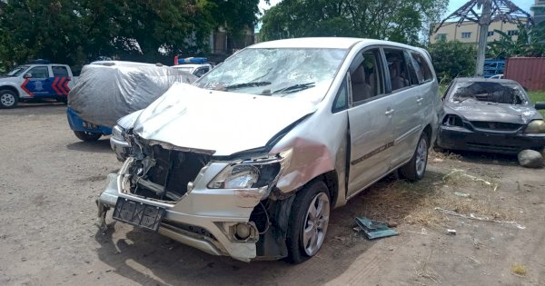 Tabrak Motor dan Bentor, Pembawa Kabur Mobil Innova Turut Tabrak 2 Mobil  