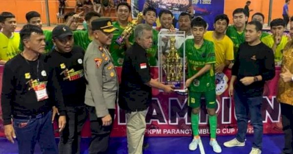 Turnamen Futsal FKPM Parantambung, MAN I Makassar Raih Juara 1