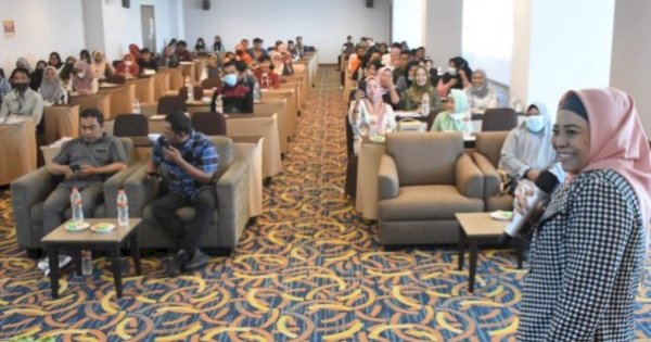 Anggota DPRD Makassar Nunung Dasniar Minta Pemuda Jangan Manja