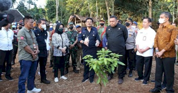 Mentan SYL Pastikan Solo Sebagai Salah Satu Sentra Penghasil Kelapa Genjah