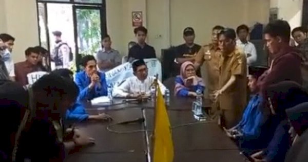 DPRD Makassar Terima Aspirasi PMII, Salah Satu Tuntutannya Tolak Kereta Api At Grade