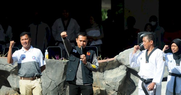 Ketua KONI Makassar Motivasi Ratusan Atlet Taekwondo