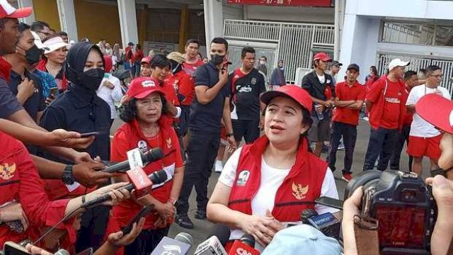 Puan Maharani saat diwawancarai awak media di Kompleks GBK Jakarta, pada Ahad (21/8/2022). (Foto: Berita Satu) 