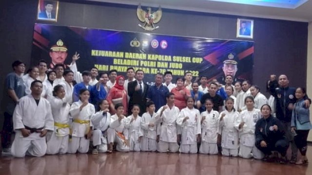 Tim Judo Makassar Raih 11 Emas di Kejuaraan Kapolda Cup 2022