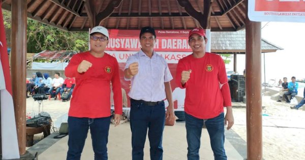 Amran Sulaiman Bahagia Lihat Rudianto Lallo Terpilih Aklamasi di Musda IKA Unhas Makassar
