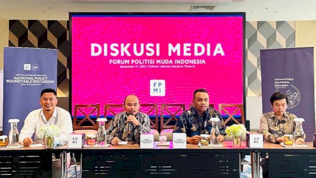 Puluhan anak muda dari berbagai daerah dan lintas parpol yang berbeda resmi membentuk Forum Politisi Muda Indonesia (FPMI) dan telah deklarasi di Pullman Thamrin Hotel, Jakarta (17/09/2022).