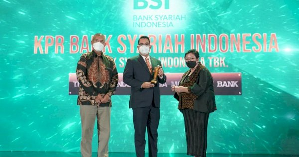 Pimpin Pembiayaan Rumah Syariah, BSI Raih Indonesia Property Award 2022