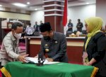 Gubernur-DPRD Sulsel Tandatangani Nota Persetujuan Bersama Terkait APBD Perubahan 2022