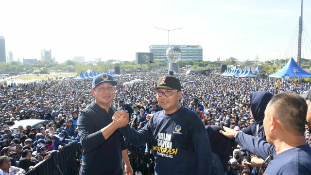 Danny Pomanto Sumbang Satu Unit Mobil di Jalan Sehat Restorasi NasDem