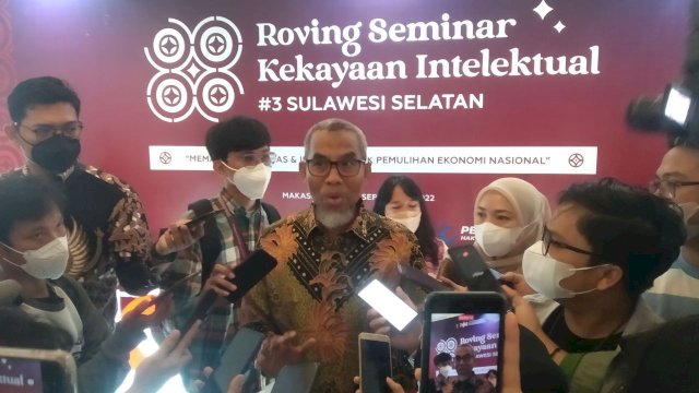 Plt Direktur Jenderal KI Razilu, di sela-sela acara Roving Seminar Kekayaan Intelektual yang digelar DJKI Kemenkumham di Hotel Four Point, Makassar, pada Kamis (29/9/2022).