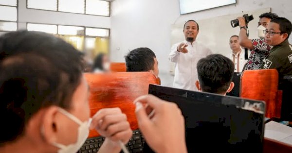 Tinjau Smart School di Toraja, Andi Sudirman: Pelajar di Sulsel Satu Standar 