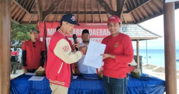 Rudianto Lallo Pimpin IKA Unhas Makassar