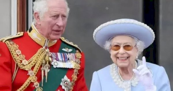 Ratu Elizabeth II Wafat, Pangeran Charles  Naik Tahkta