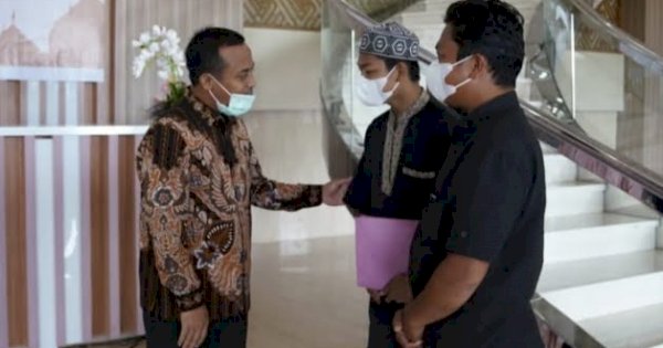 Gubernur Sudirman Temui Keluarga Ibu yang Gantung diri di Pinrang 