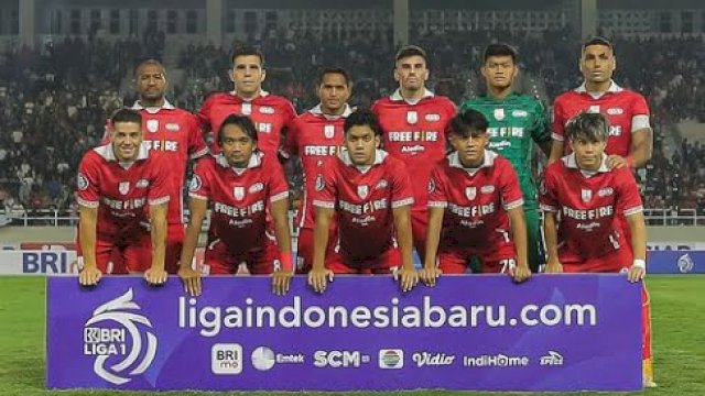 Dokumentasi skuad Persis Solo musim 2022-2023. (foto: Official Persis Solo)