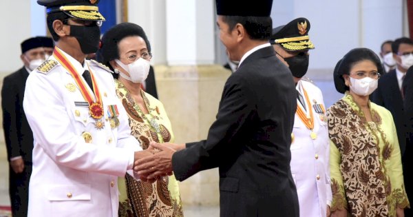 Presiden Jokowi Lantik Gubernur dan Wakil Gubernur DIY 2022-2027, Ini Pesannya