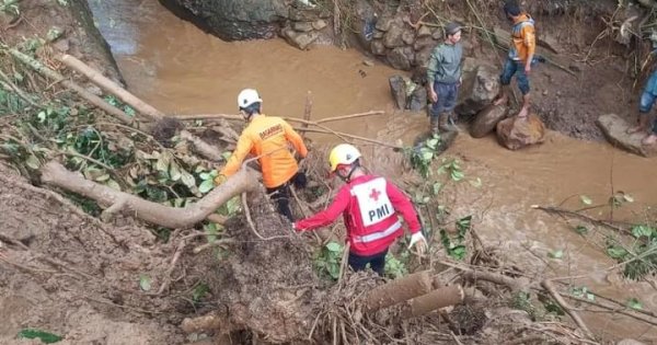 Longsor di Jeneponto, 2 Korban Telah Ditemukan tak Bernyawa 