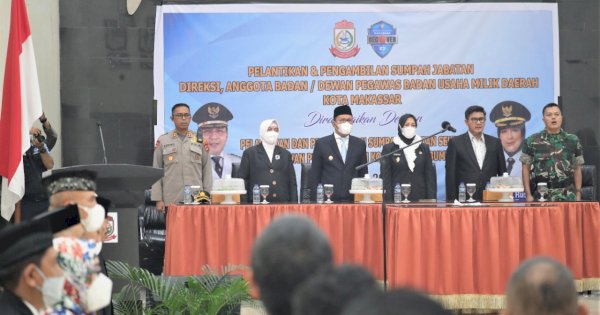 Pimpinan dan Anggota Komisi B Makassar Hadiri Pelantikan Direksi-Dewas BUMD