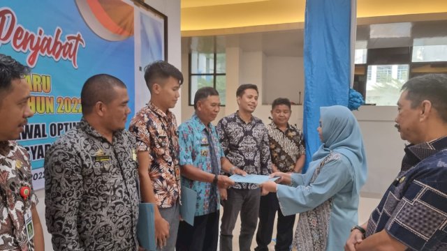 Resmi Mekar, Bupati Takalar Tunjuk Penjabat Kades di 10 Desa Baru