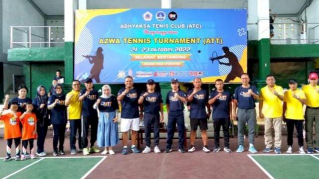 Kejaksaan Negeri (Kejati) Gorontalo menggelar turnamen tenis antar instansi dan dibuka oleh Penjabat Gubernur Hamka Hendra Noer bertempat di Lapangan Tenis Indoor Universitas Negeri Gorontalo, Sabtu (22/10/2022).