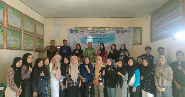 UNISAN dan STMIK Ajak Masyarakat Dambalo Perkuat Kapasitas Desa dan Digital Economy