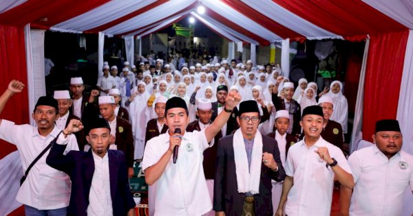 PLTS Jadi Solusi Hemat Listrik di Pesantren, Ganjar Kantongi Dukungan Santri dan Ulama di Bulukumba